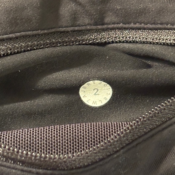 lululemon athletica Speed Up Athletic Shorts - Picture 5 of 8